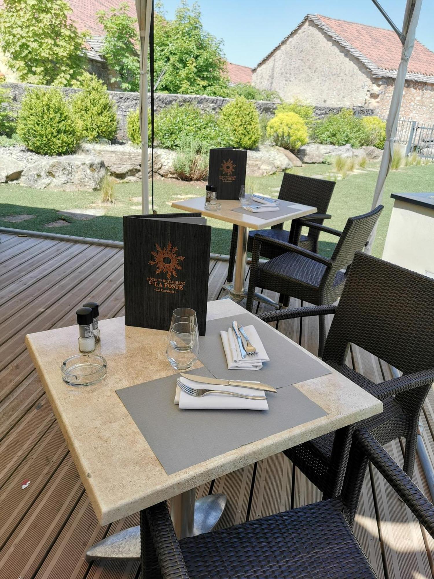 拉珀斯特酒店 拉卡瓦勒里 外观 照片